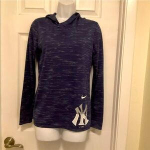 Nike Women’s Dri Fit NY Yankees Hoodie Size Small